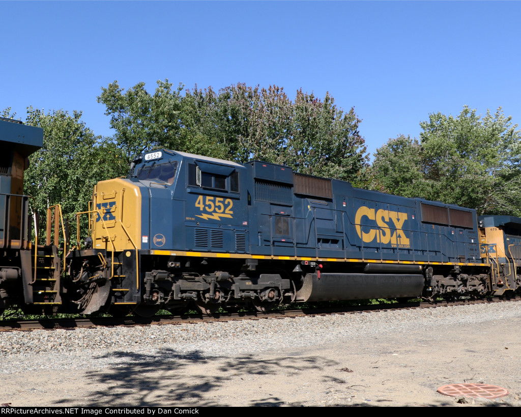 CSXT 4552